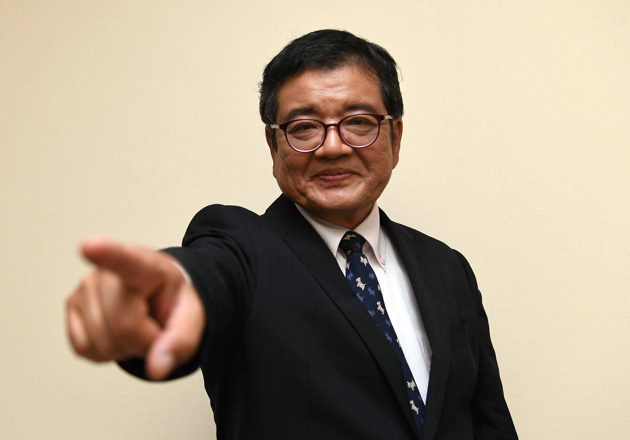 20年6月、五輪と経済について思いを語った森永卓郎さん