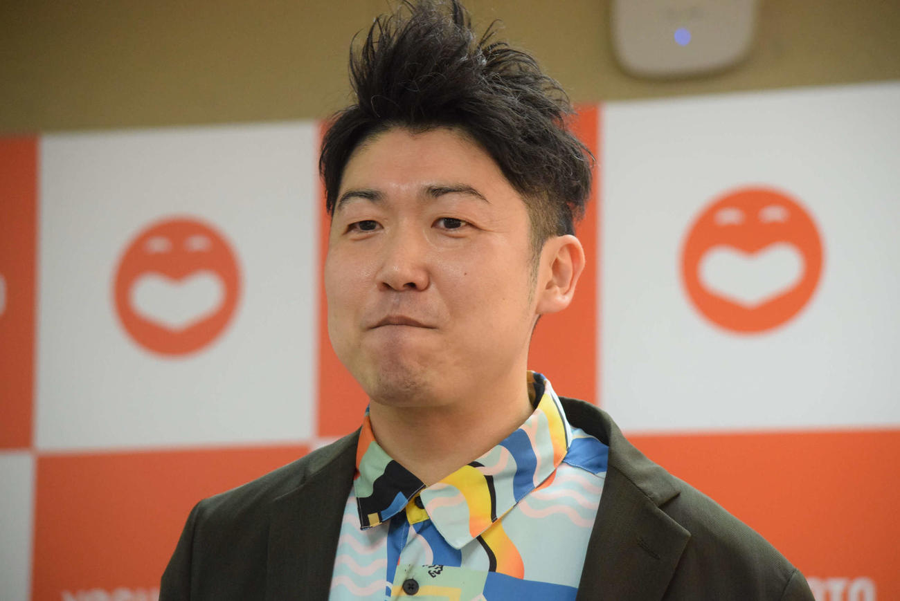間寛平GMの定例会見に出席したレイチェル（撮影・阪口孝志）
