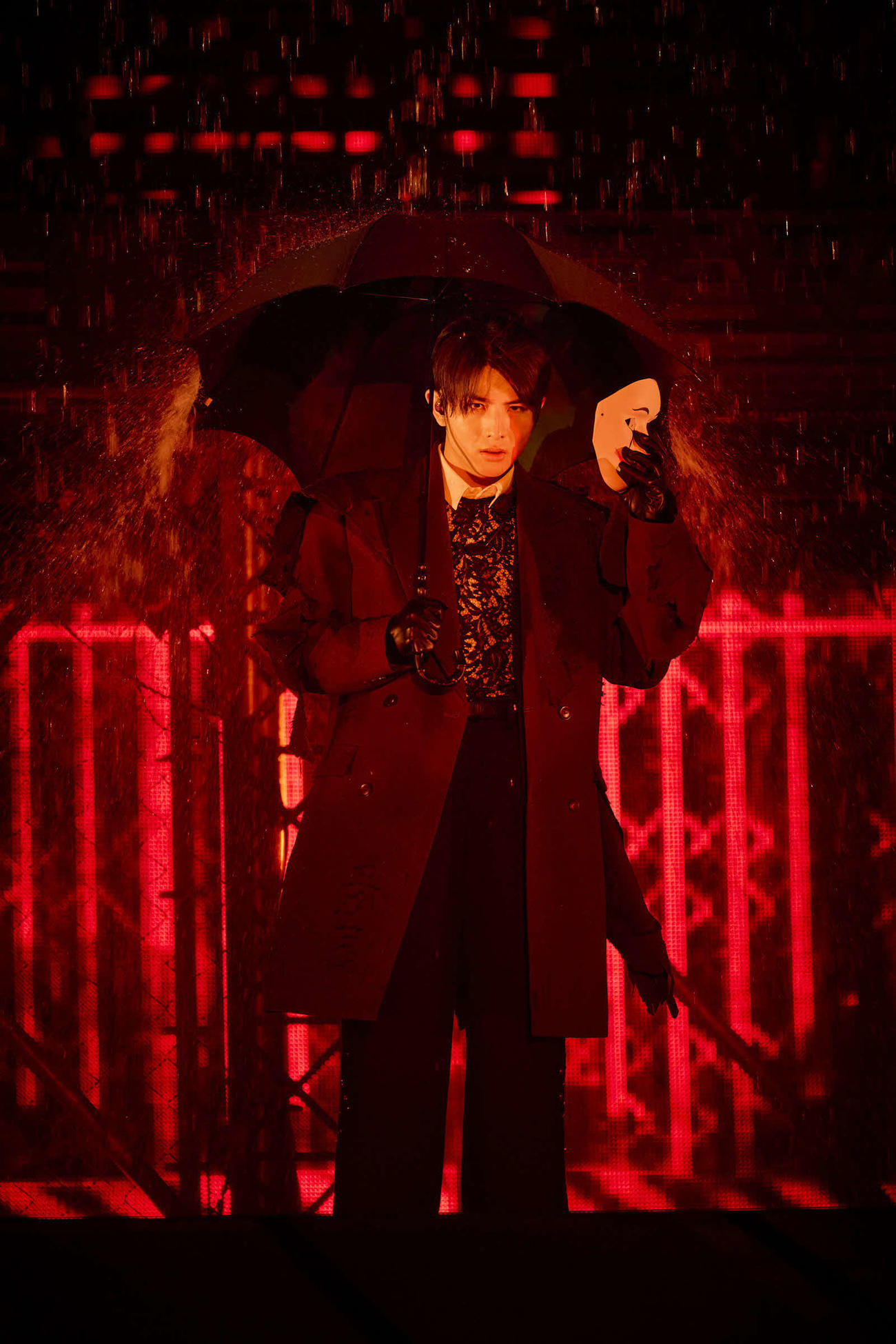 「BULLET TRAIN ARENA TOUR 2024－2025”Joker”」ツアー最終公演でパフォーマンスするハル