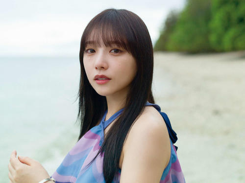 乃木坂46与田祐希「水着を着るなら黒がいいなと」3rd写真集で憧れの黒