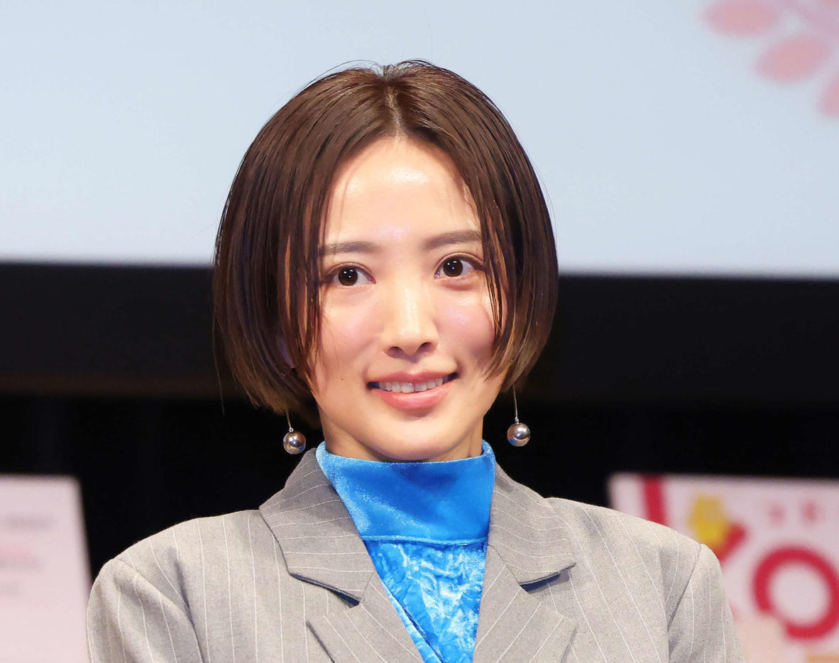 夏菜（2022年撮影）
