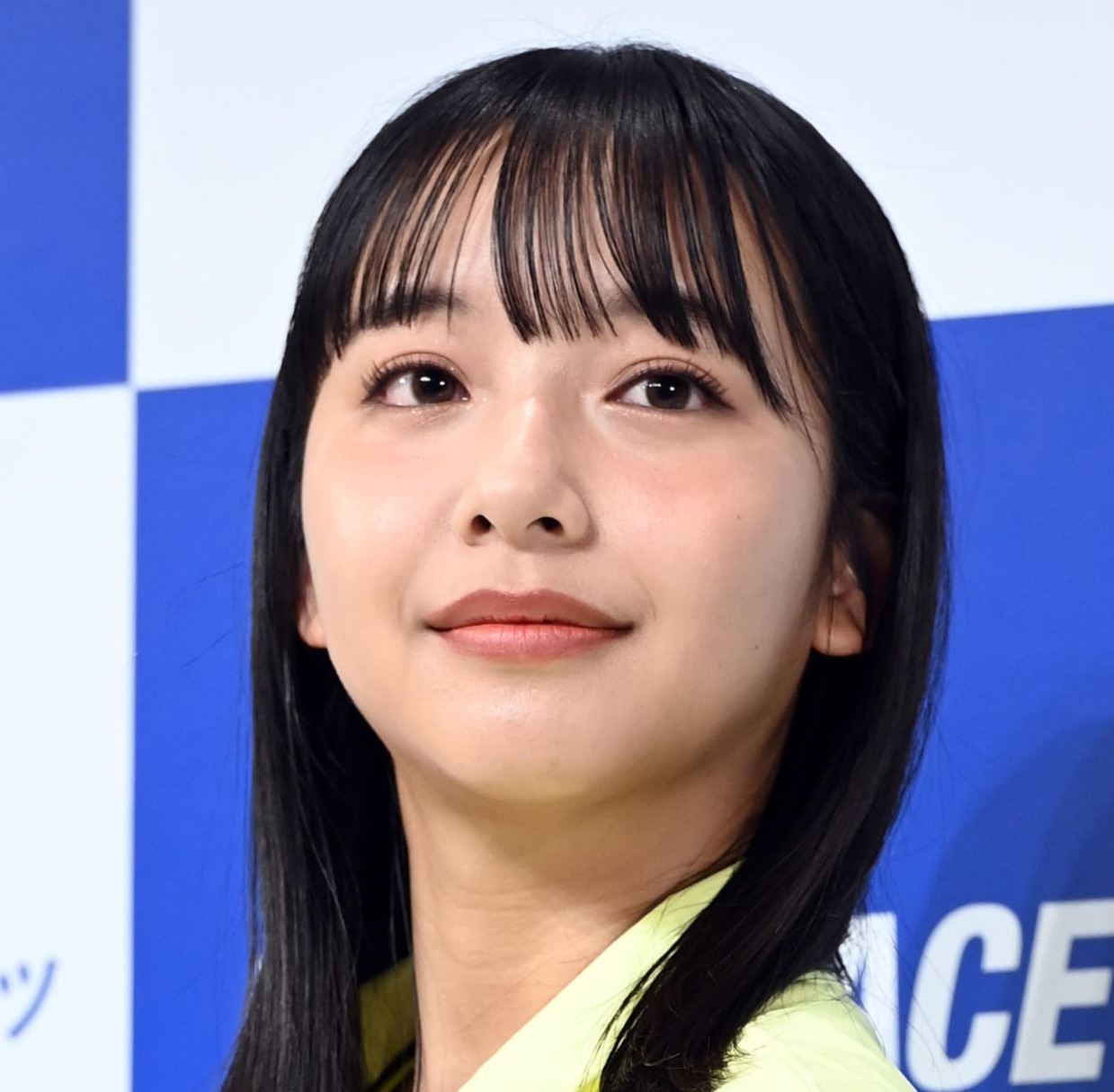 山之内すず（2023年12月撮影）