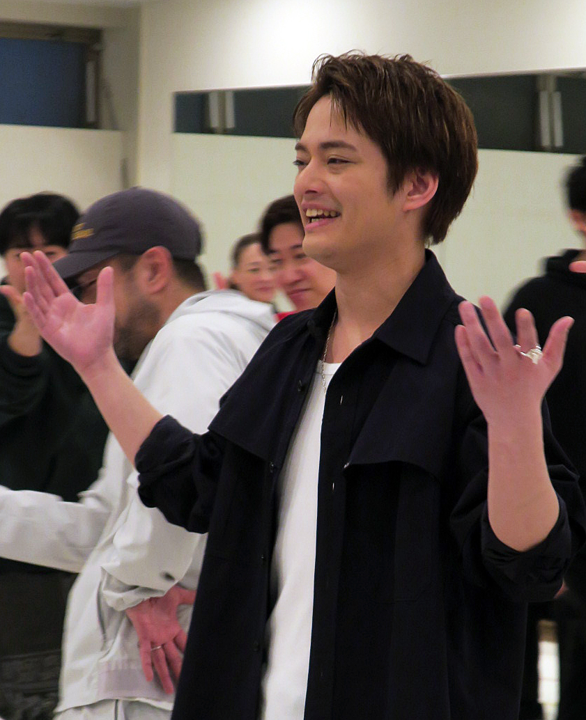 主演ミュージカル「いただきます！～歌舞伎町伝説～」の公開げいこを行った中山優馬