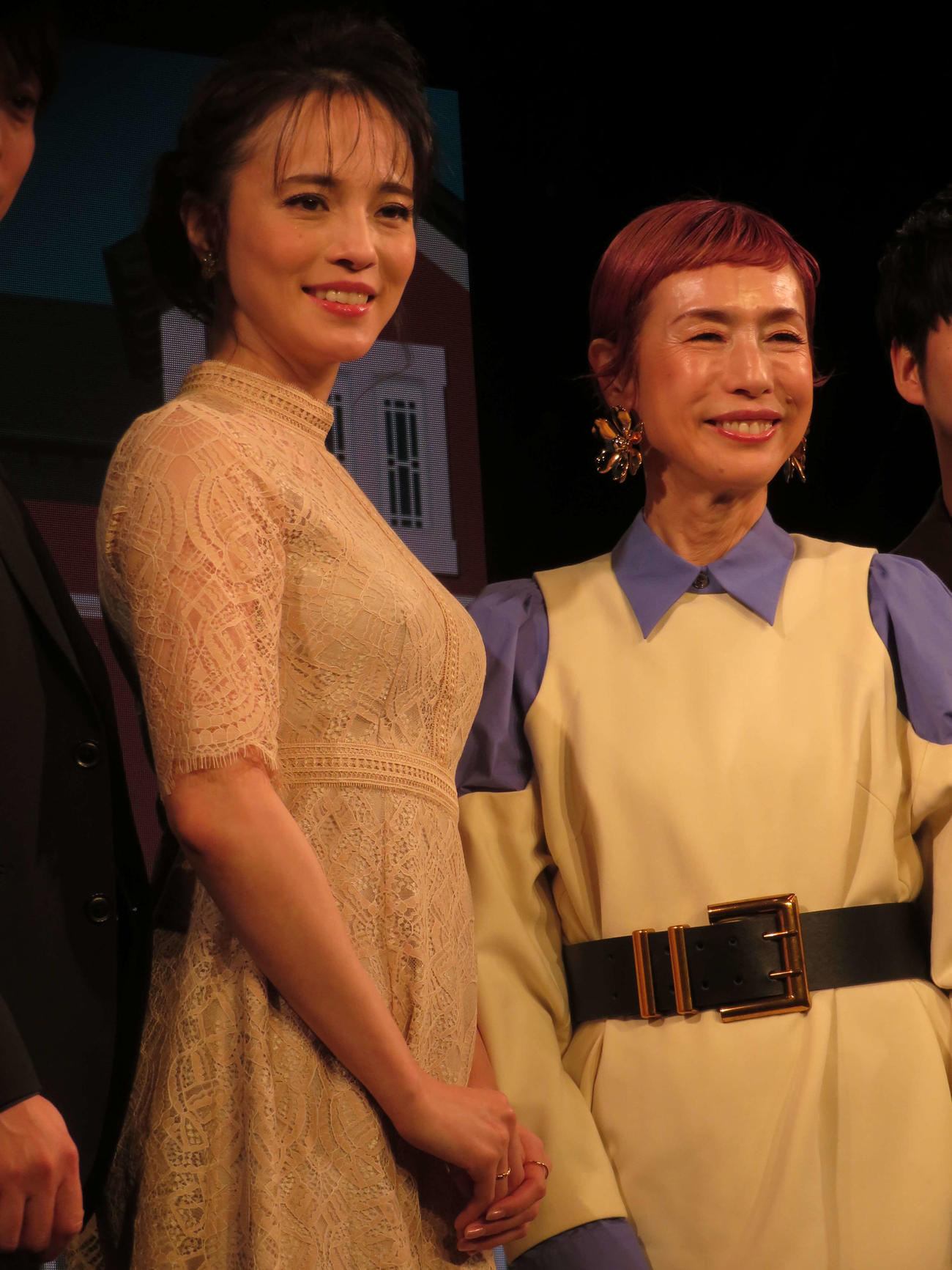 舞台「毒薬と老嬢」取材会に出席した久本雅美と大湖せしる