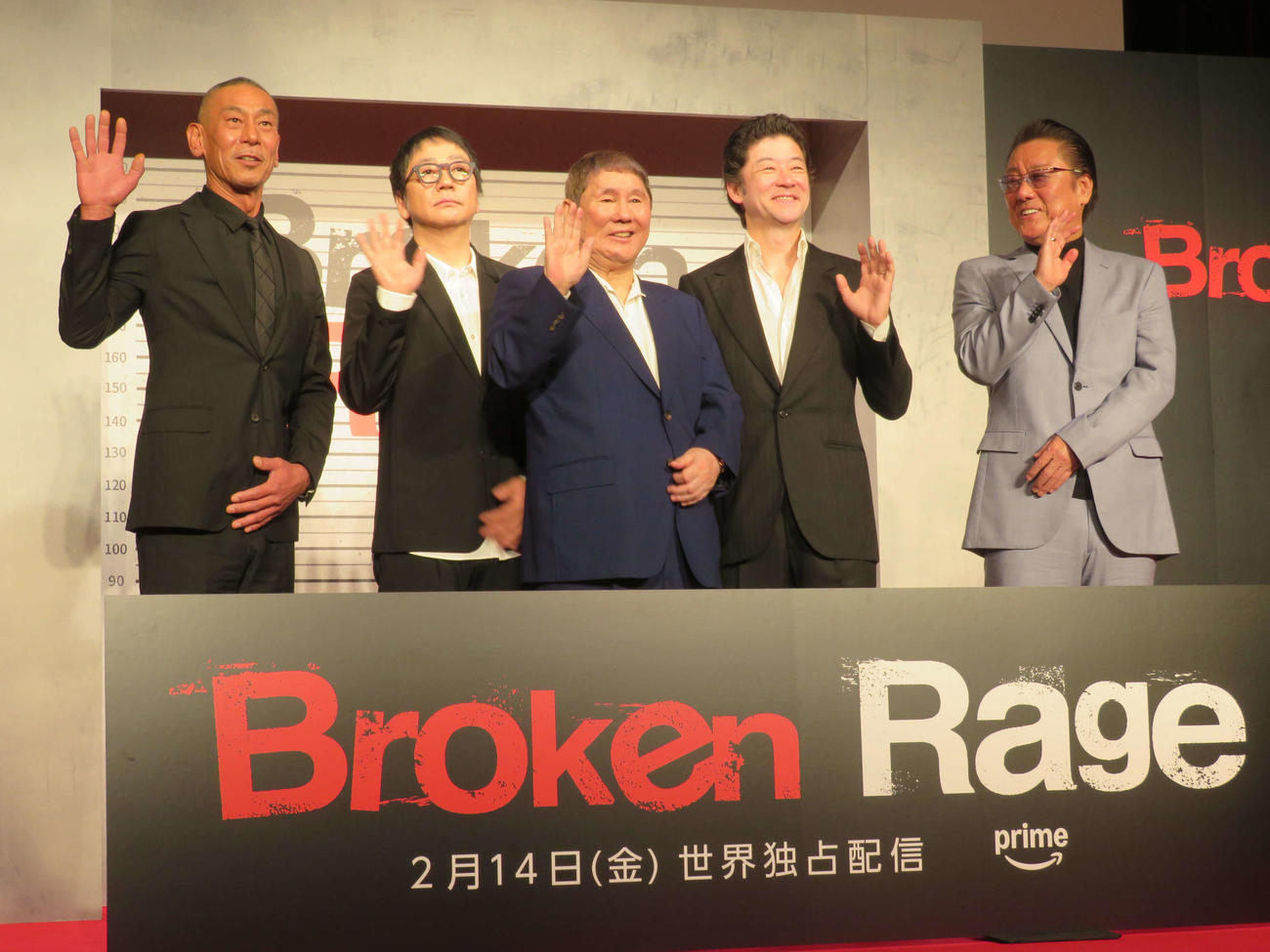 「Broken Rage（ブロークンレイジ）」配信記念記者会見に出席した、左から國本鍾建、大森南朋、北野武監督、浅野忠信、白竜（撮影・村上幸将）