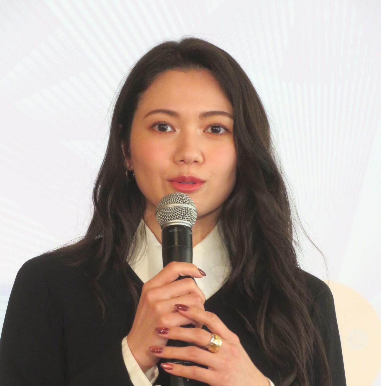 横浜フランス映画祭2025記者会発表会に、公式アンバサダーとして出席した二階堂ふみ（撮影・村上幸将）