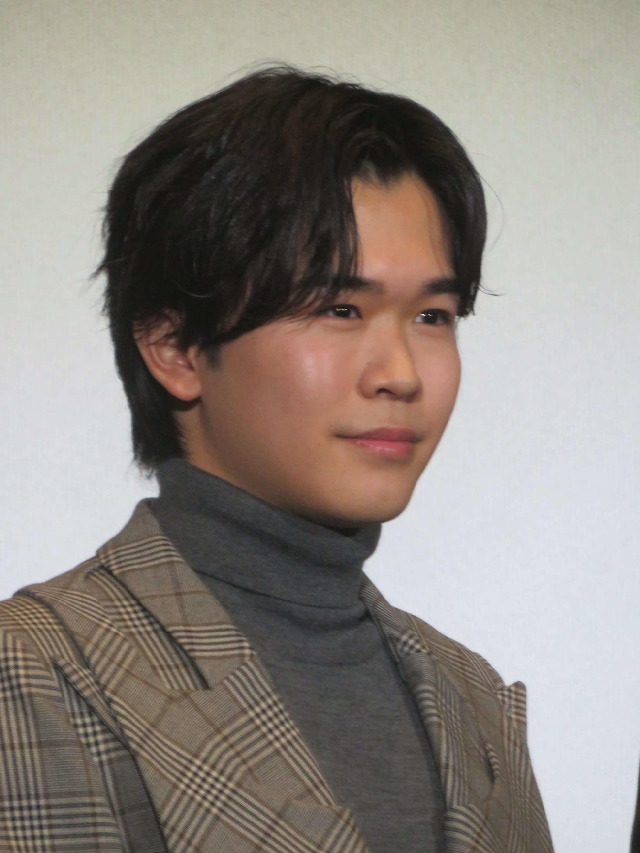 アニメ映画「野生の島のロズ」公開記念舞台あいさつに出席した鈴木福