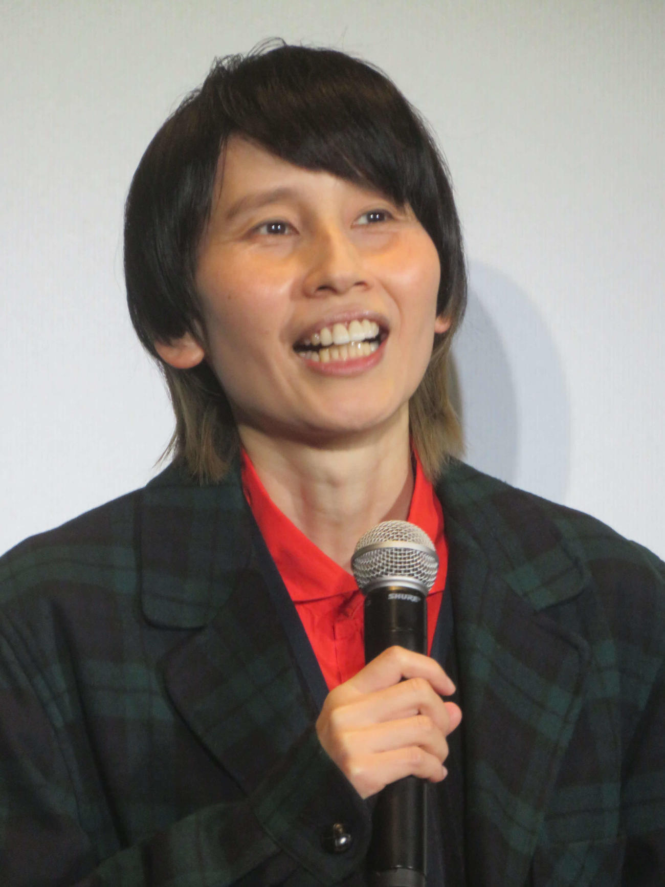 アニメ映画「野生の島のロズ」公開記念舞台あいさつに出席した箕輪はるか
