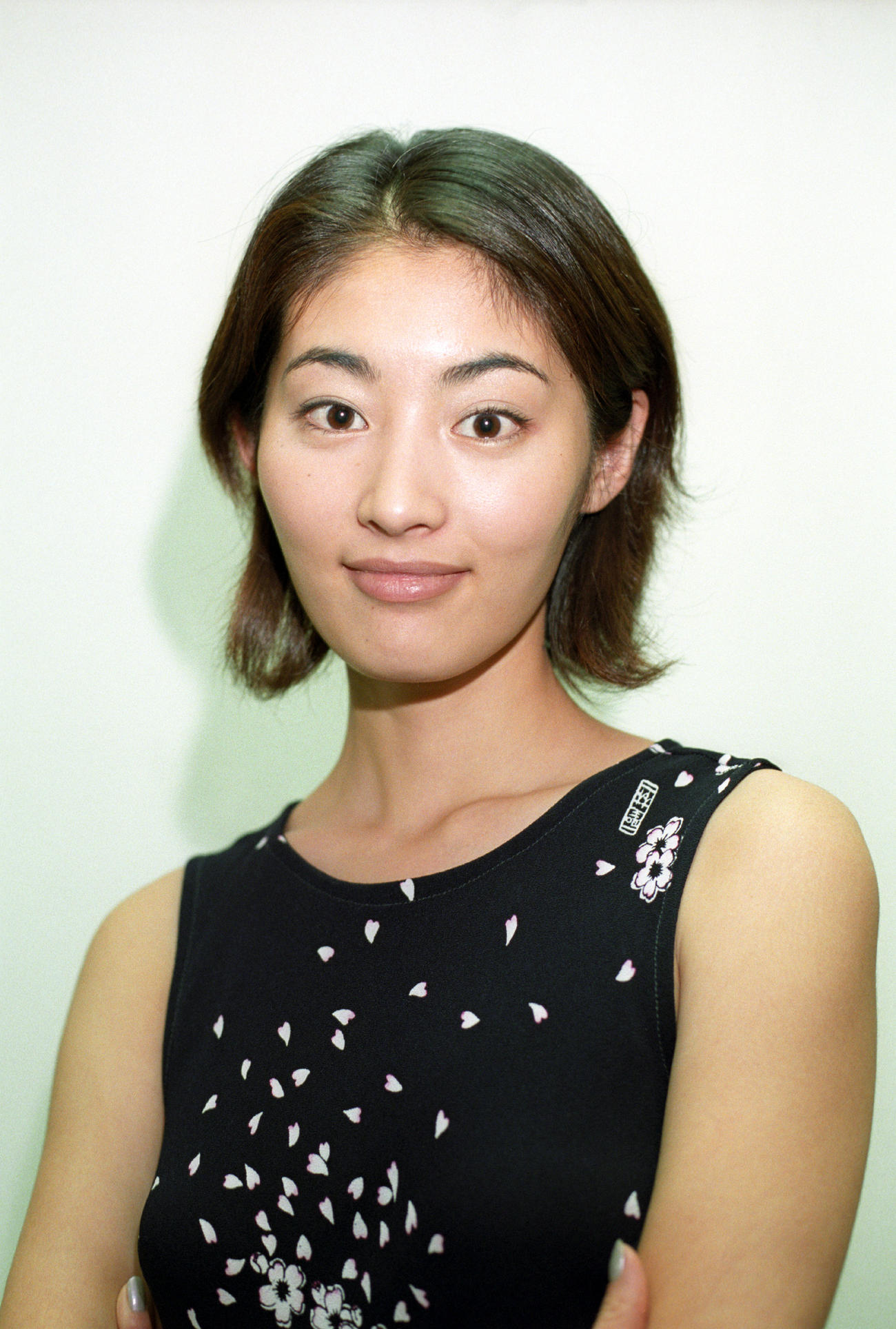 1999年、本紙インタビューに答える常盤貴子
