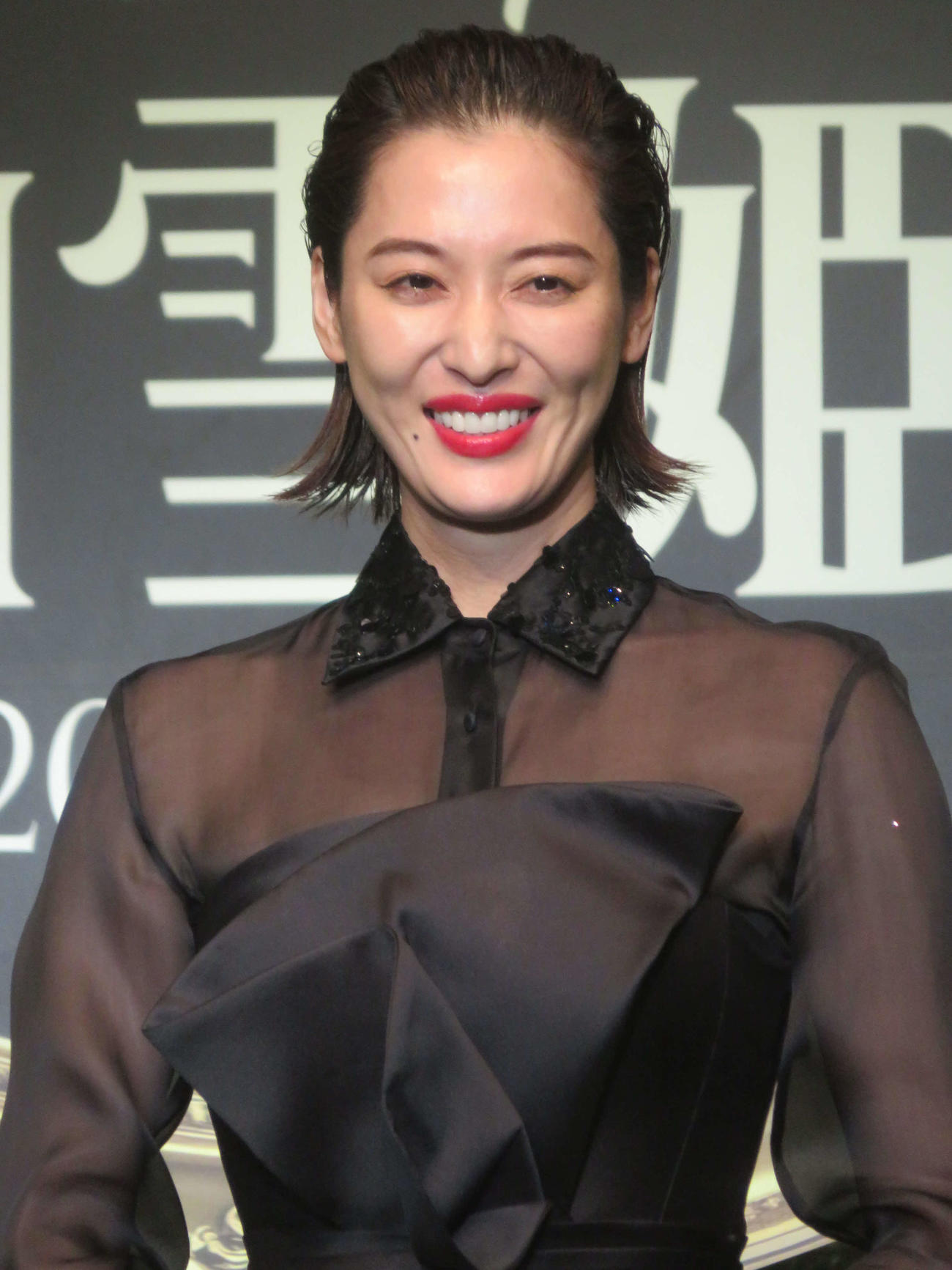 映画「白雪姫」劇中歌＆プレミア吹替版キャストお披露目イベントに出席した月城かなと