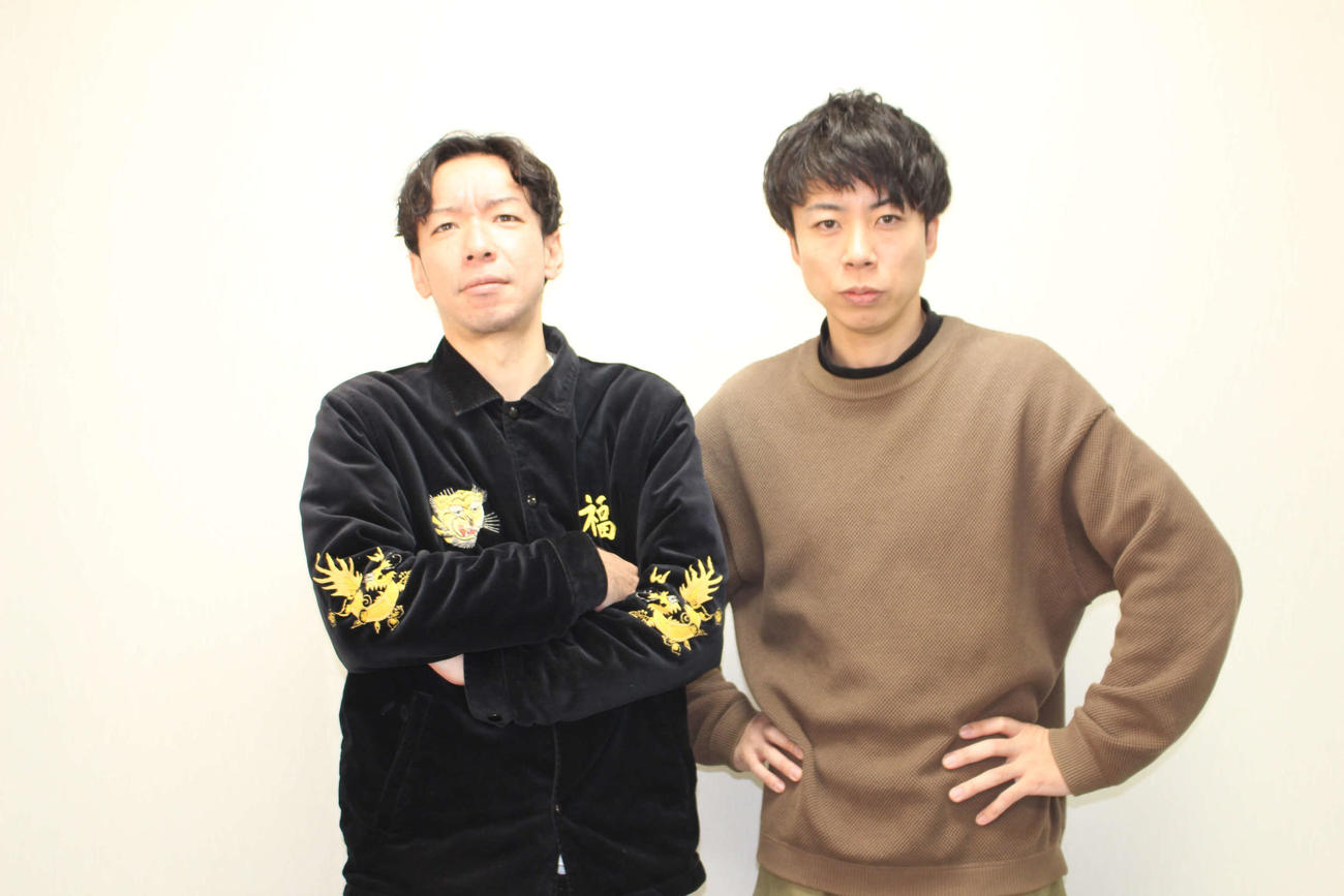 牛ぺぺ　おねえちゃん（左）と、ゆたか（2025年1月撮影）