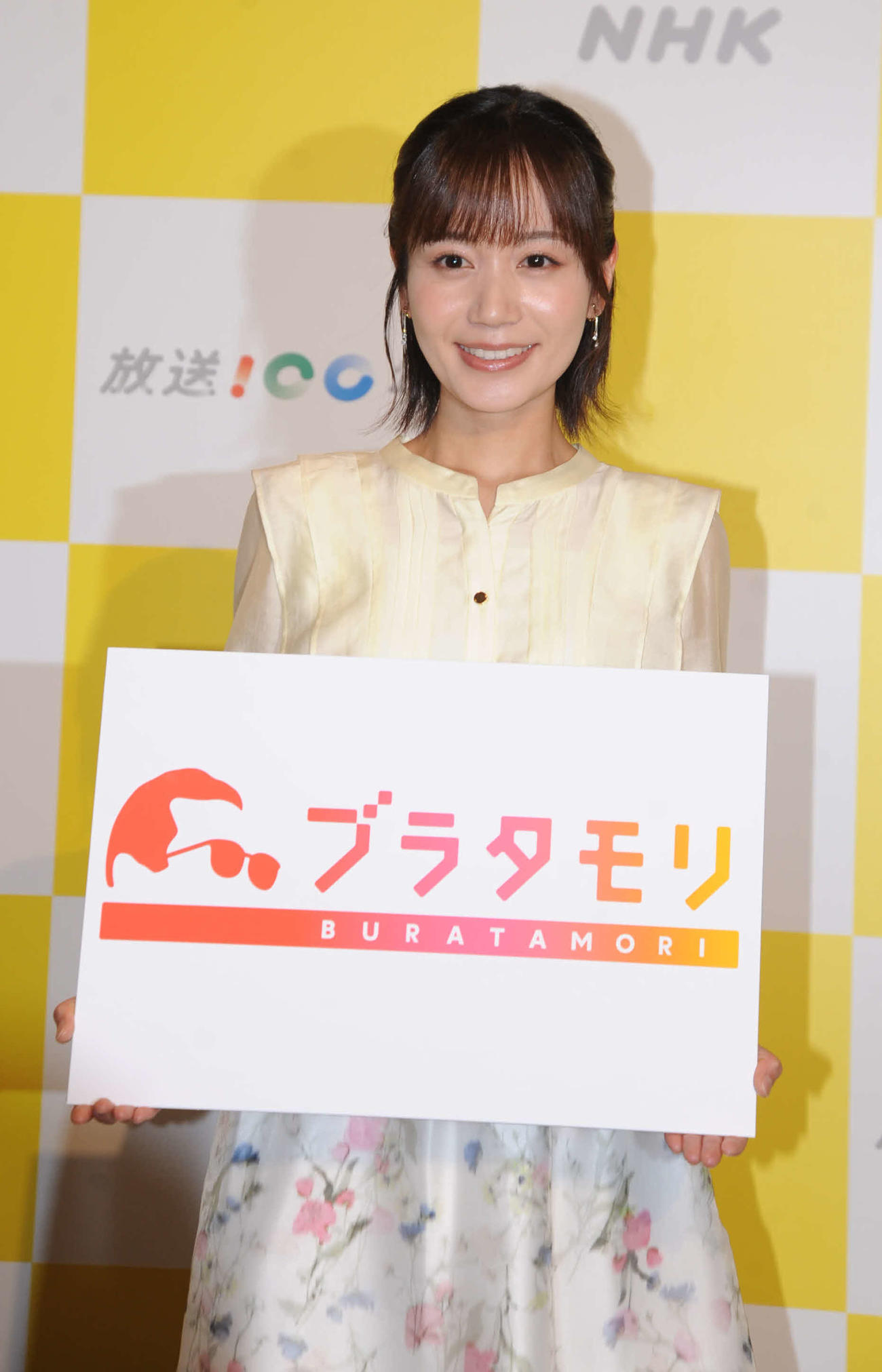 2025年度番組改定の詳細を発表で会見に登壇した「ブラタモリ」に出演する佐藤茉那アナ（撮影・松尾幸之介）