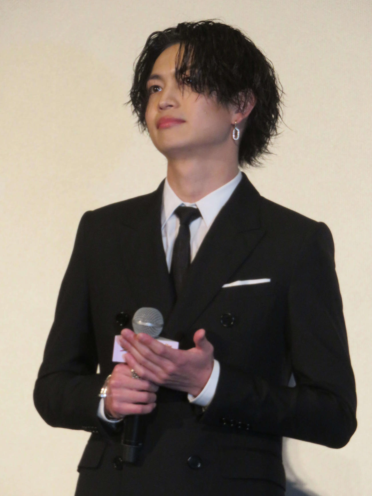 映画「女神降臨　Before　高校デビュー編」の完成披露試写会前に登壇した綱啓永