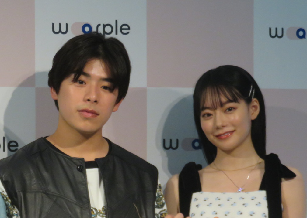 なこなこカップルのこーくん（左）、なごみ（2023年7月撮影）