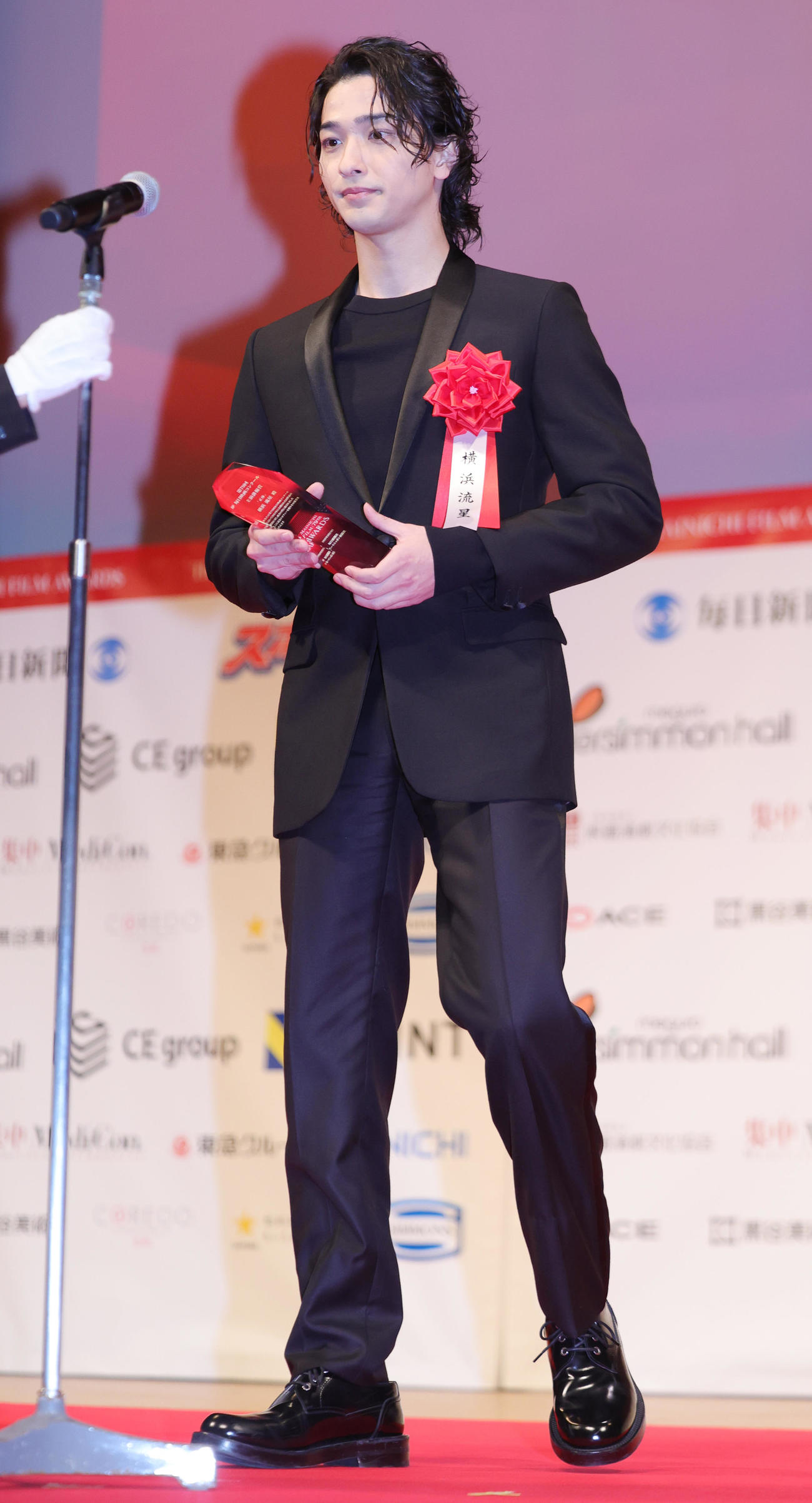 毎日映画コンクールで主演俳優賞を受賞した横浜流星（撮影・野上伸悟）