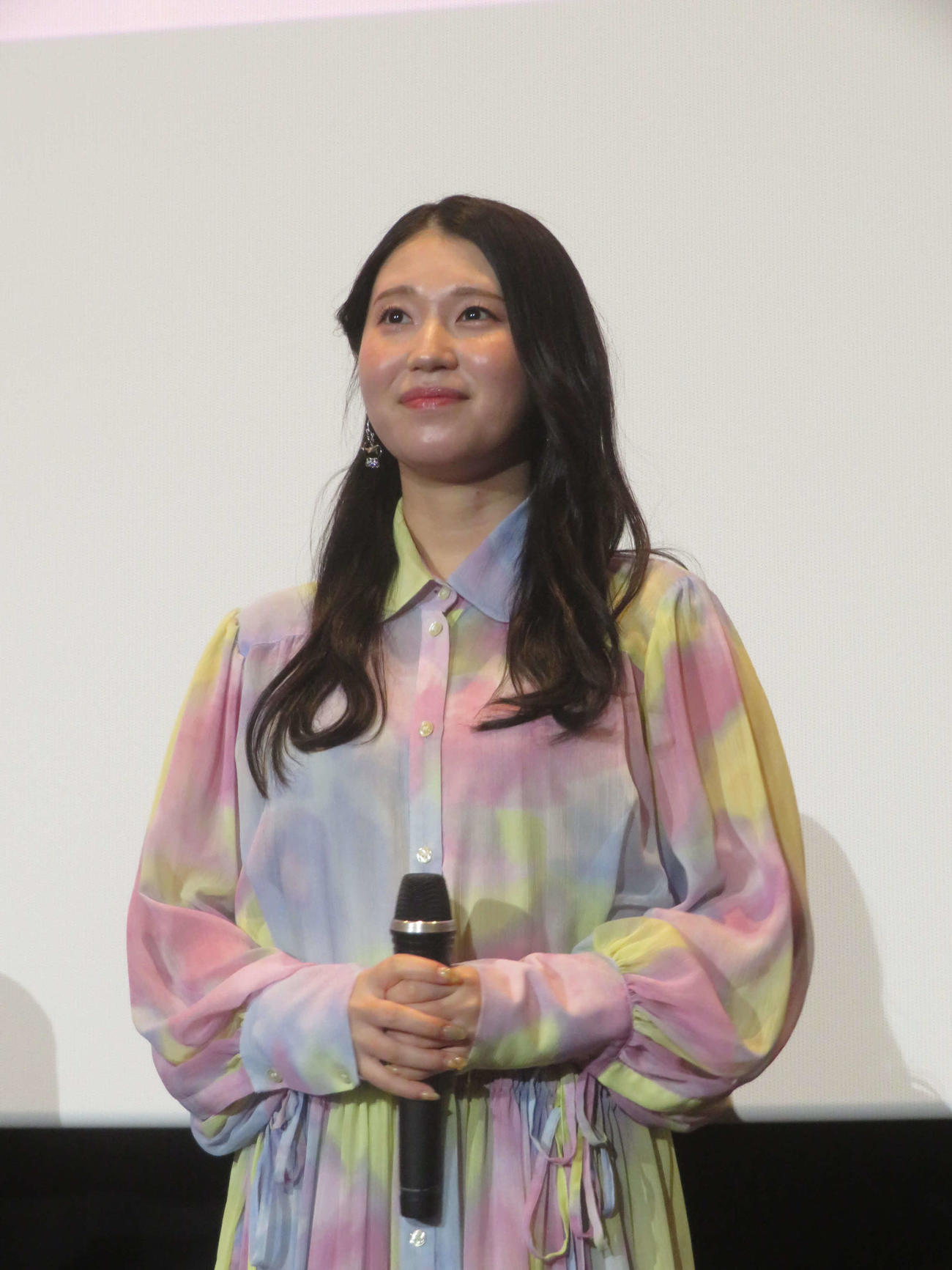 アニメ映画「映画　先輩はおとこのこ　あめのち晴れ」公開記念舞台あいさつに出席した関根明良