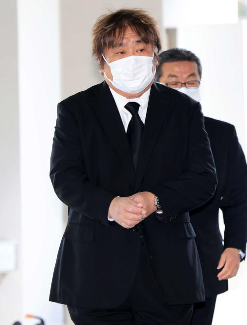 「西田敏行お別れの会」に出席した石塚英彦（撮影・浅見桂子）
