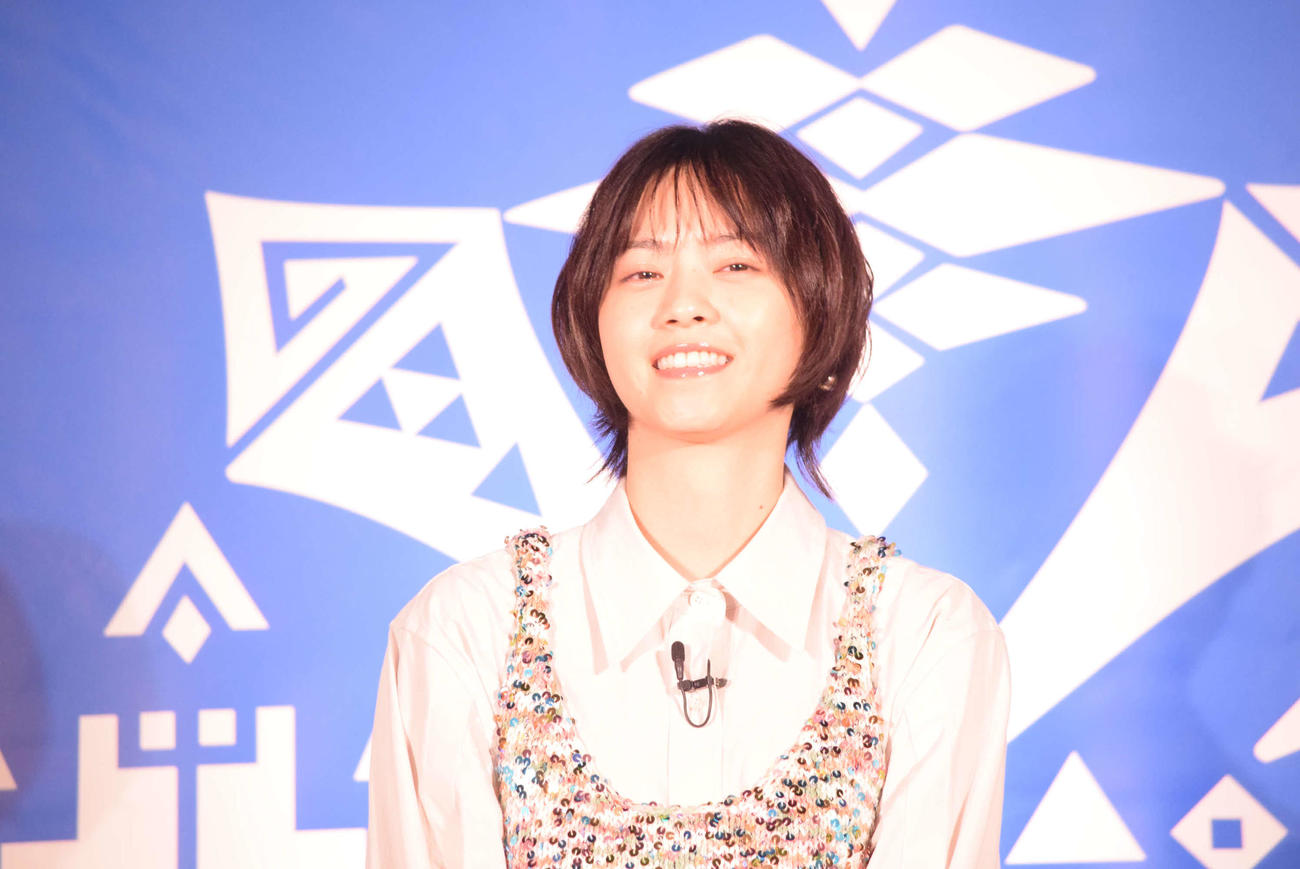 モンスターハンター20周年大狩猟展イベントに登場した西野七瀬（撮影・阪口孝志）