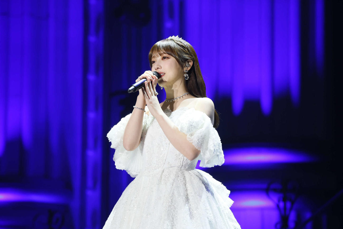 ドレス姿で登場した乃木坂46与田祐希　鈴木健太（KENTA Inc．）氏撮影