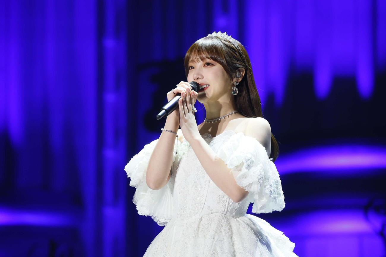 ドレス姿で登場した乃木坂46与田祐希　鈴木健太（KENTA Inc．）氏撮影