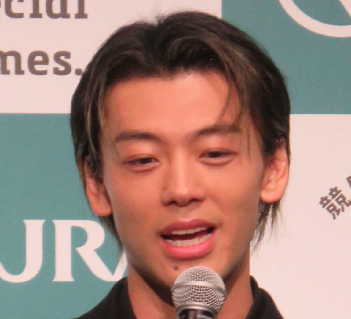 竹内涼真（2024年12月撮影）