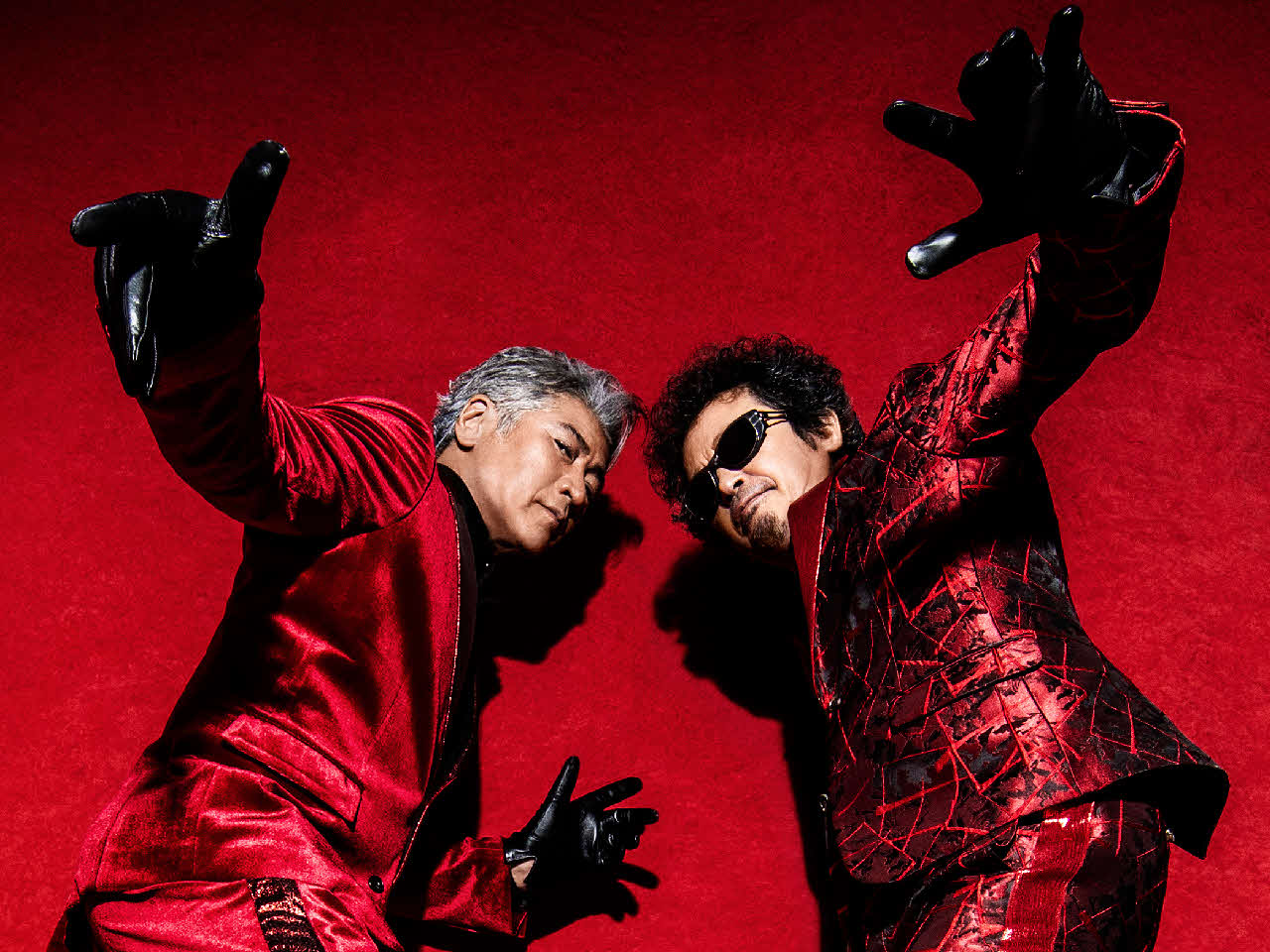 新ユニット「Ooochie Koochie」を結成した吉川晃司（左）と奥田民生