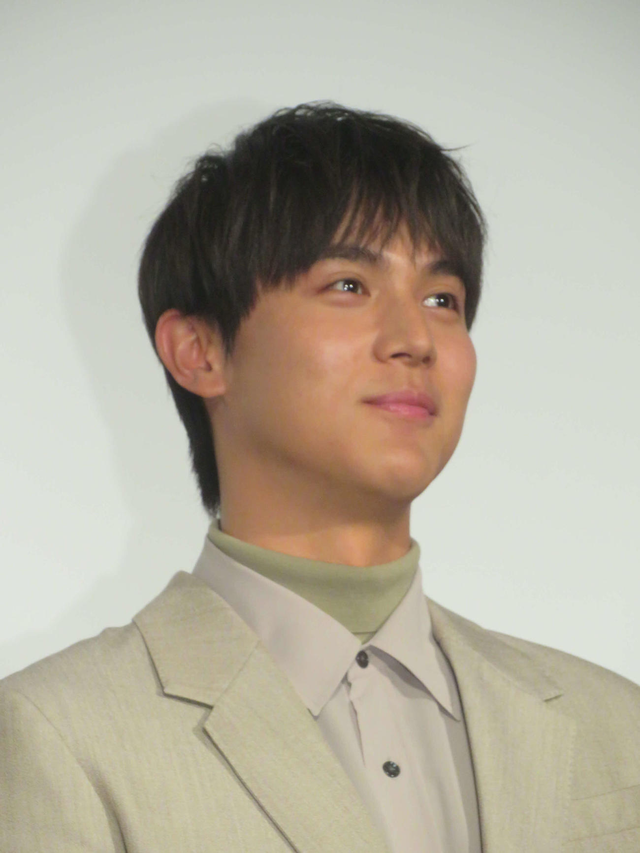 映画「早乙女カナコの場合は」完成披露舞台さいさつに出席した中川大志
