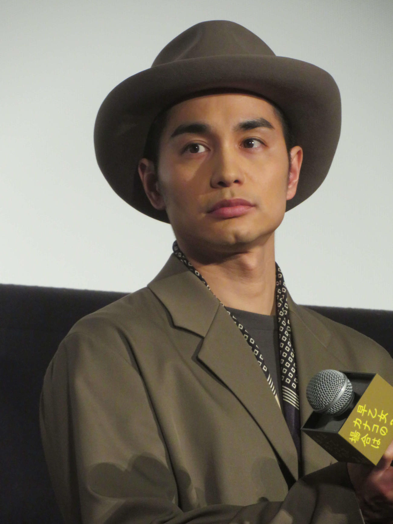 映画「早乙女カナコの場合は」完成披露舞台さいさつに出席した中村蒼