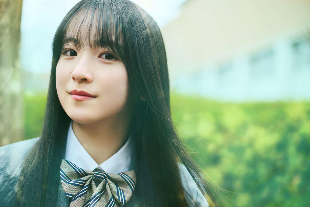 乃木坂46に新加入した6期生の鈴木佑捺