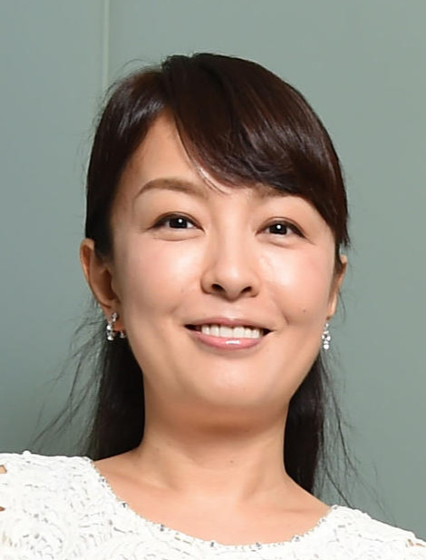 丸岡いずみ（2015年7月撮影）