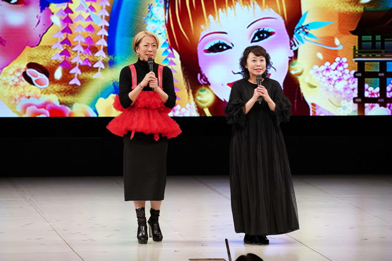 今いくよ・くるよさんイベントのMCを務めた西川かの子（左）となるみ