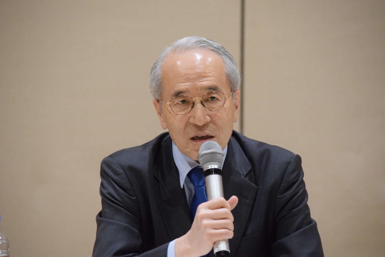 会見を開いた読売テレビの松田陽三社長（撮影・阪口孝志）