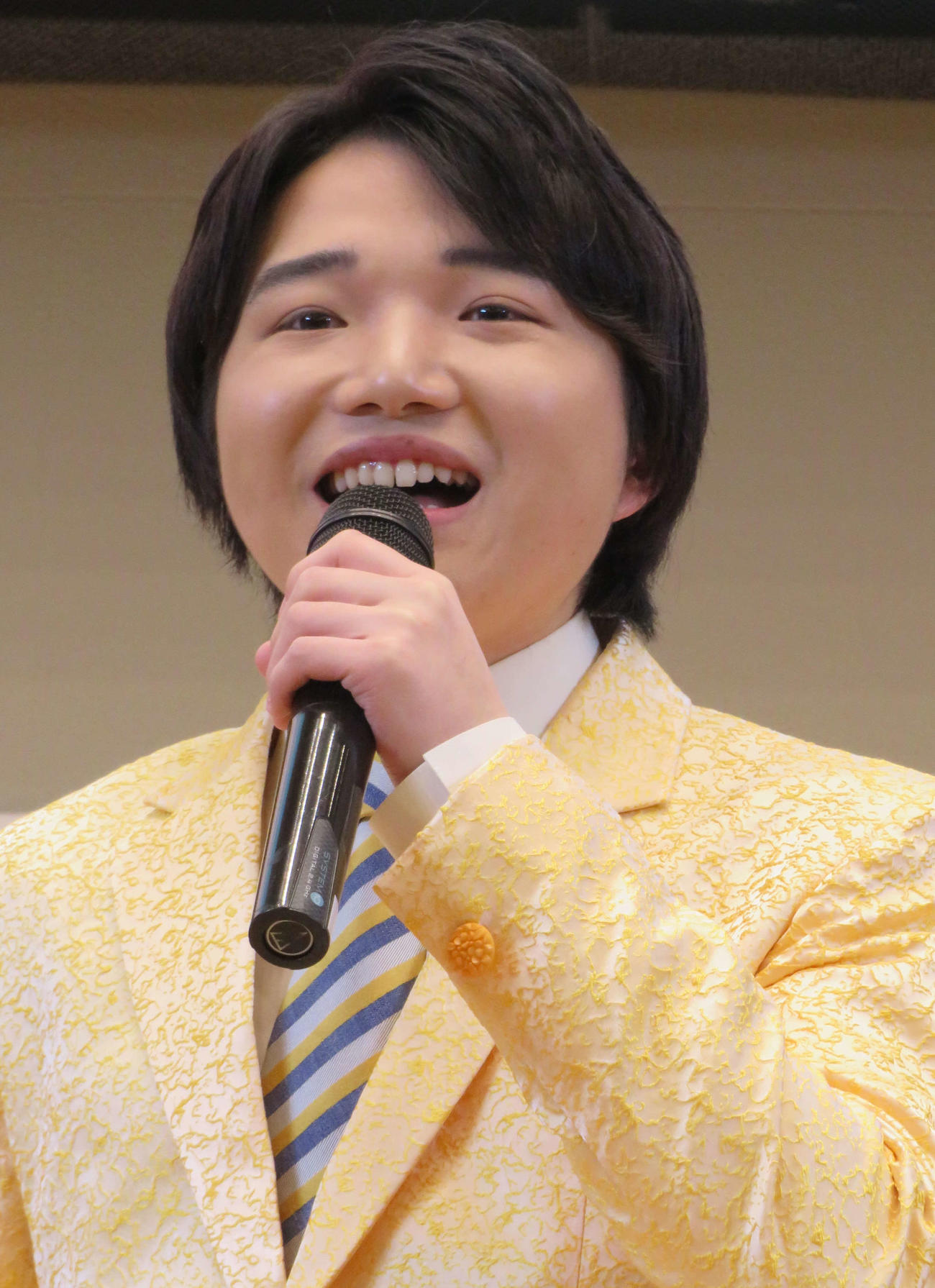 22歳の誕生日に新曲「じゃがいもの花」の発売記念イベントを行った小山雄大