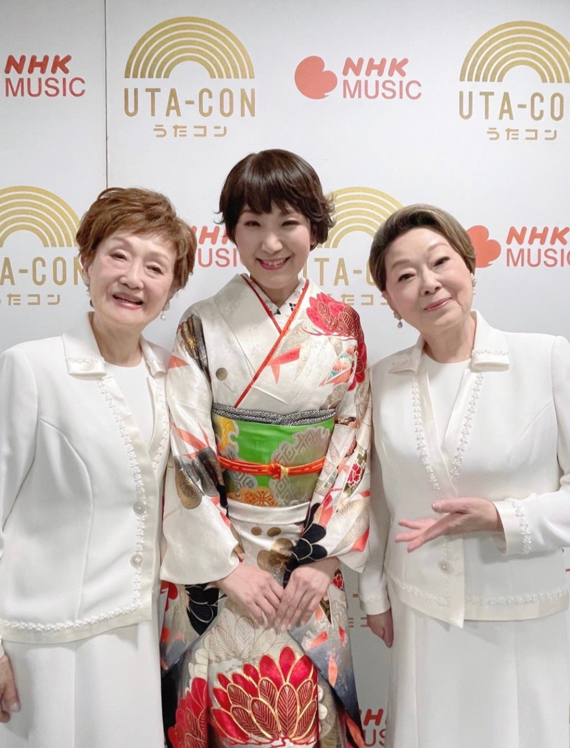 市川由紀乃のブログから