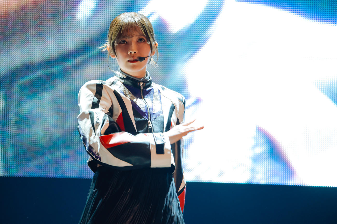 「11th Single BACKS LIVE!!」でパフォーマンスする櫻坂46（撮影・上山陽介氏）