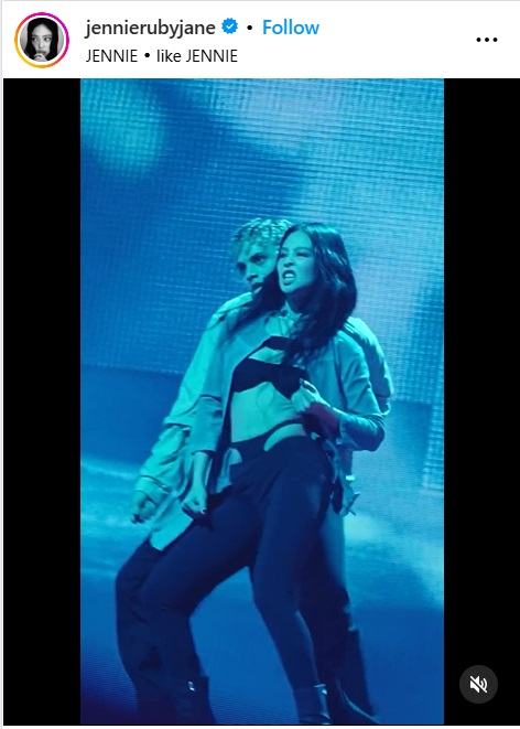 JENNIEのインスタグラムから