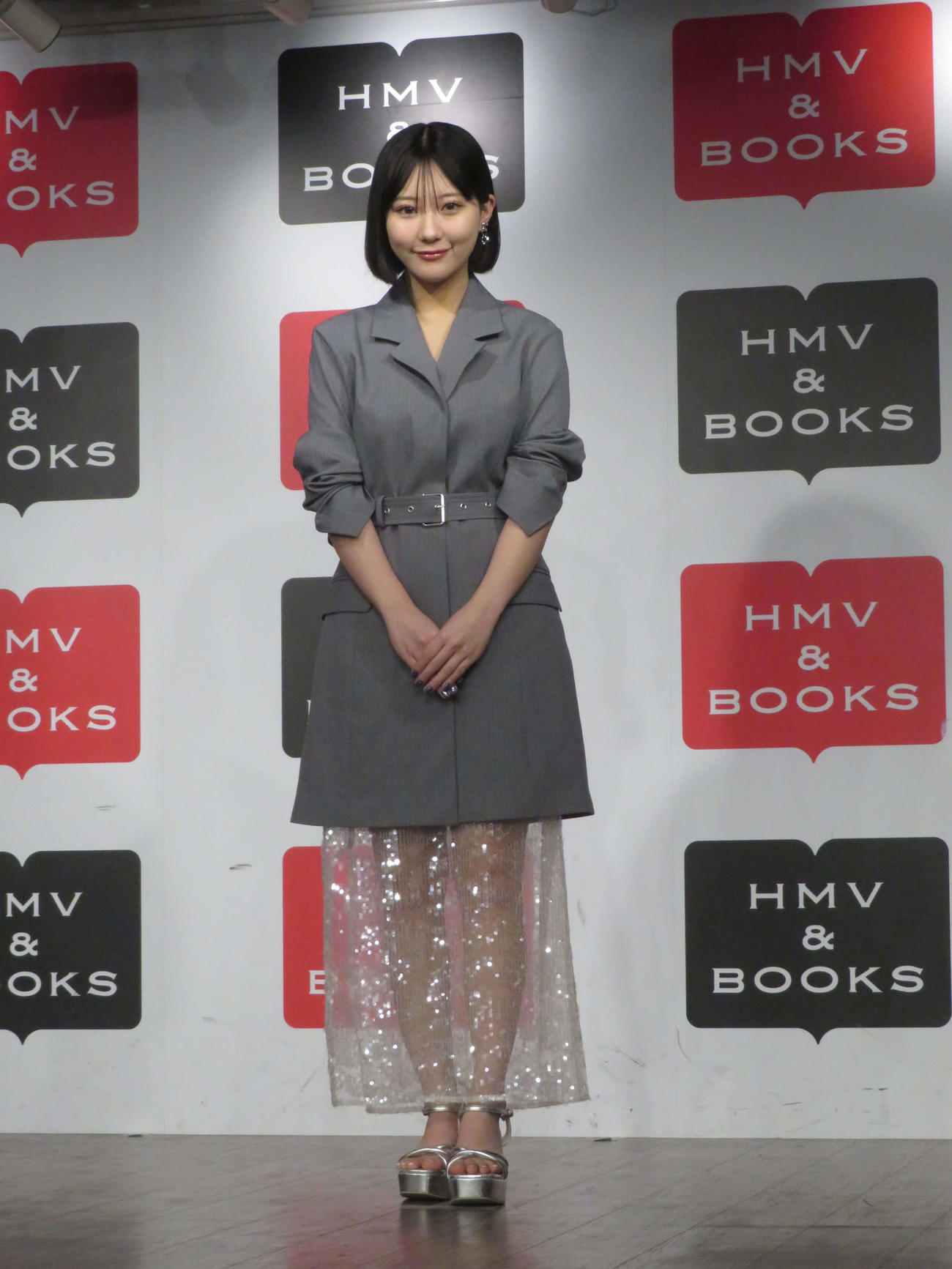 カレンダー発売記念イベントに出席した田中美久