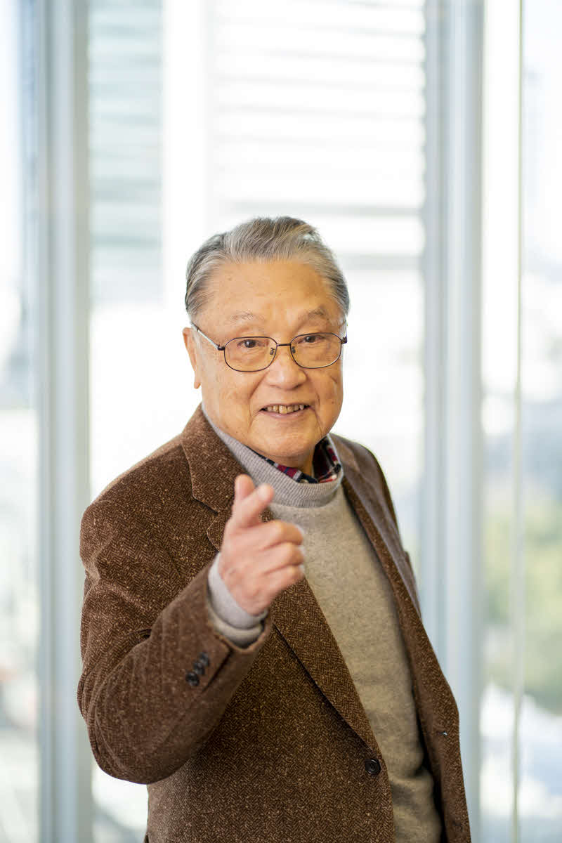 文化放送開局記念昭和100年スペシャルでナビゲーターを務める伊東四朗