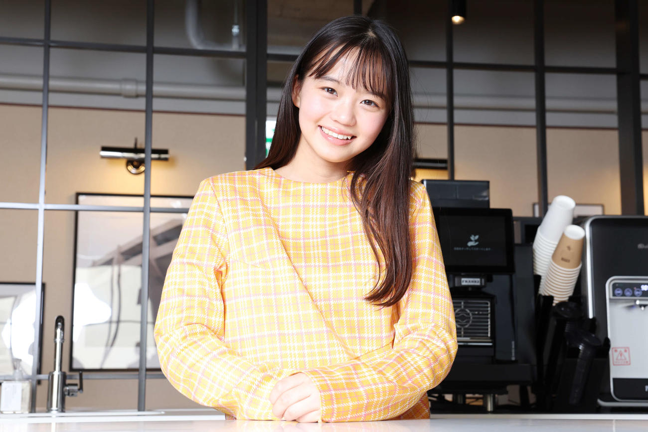 「おむすび」に出演する大島美優はフレッシュな笑顔を見せる（撮影・宮地輝）