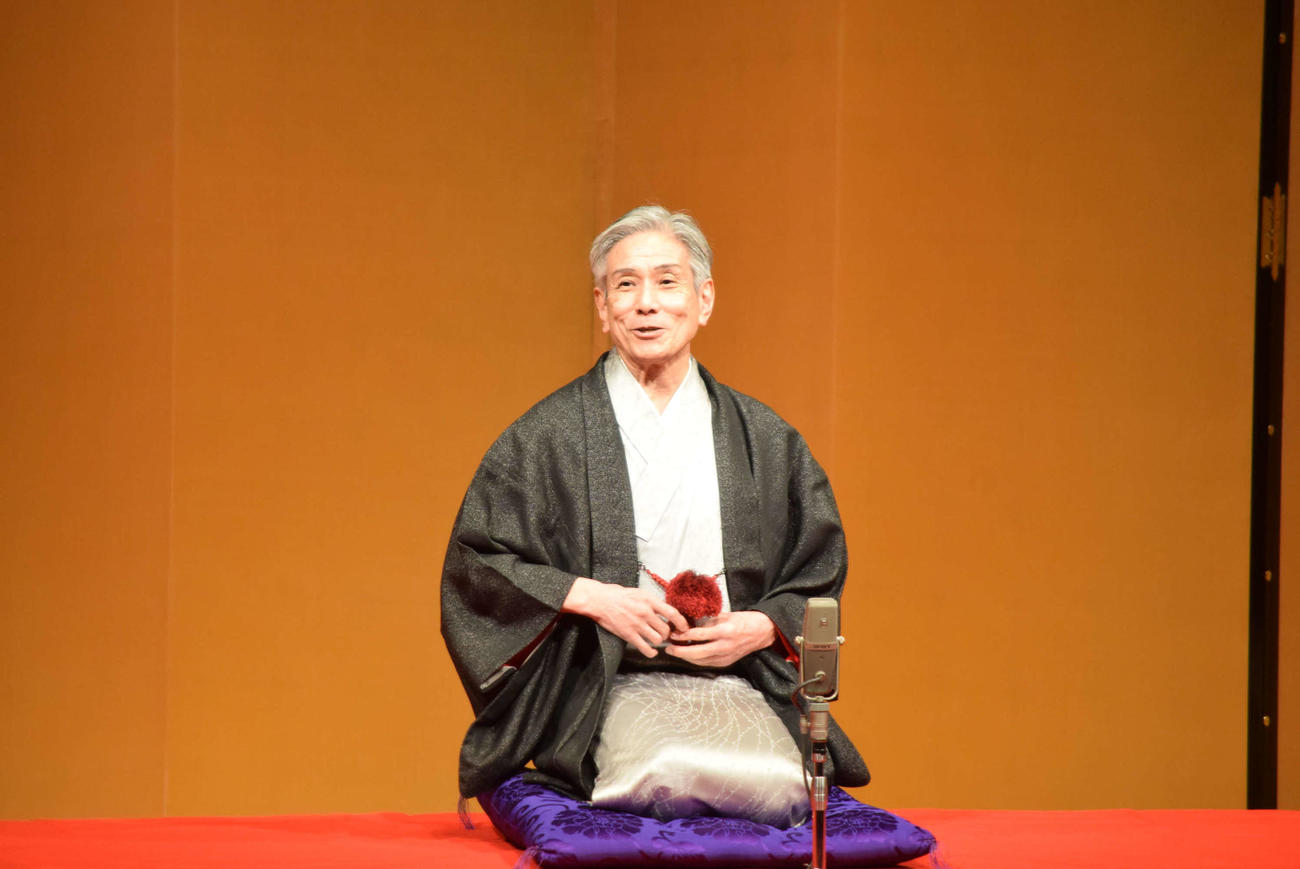 米朝十年祭に出演した桂米団治（撮影・阪口孝志）