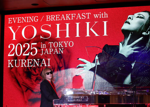 YOSHIKI フォトハンガー KURENAI ディナーショー X JAPAN YOSHIKI8月ディナーショー100万円チケットは専用室で生演奏、バカラ