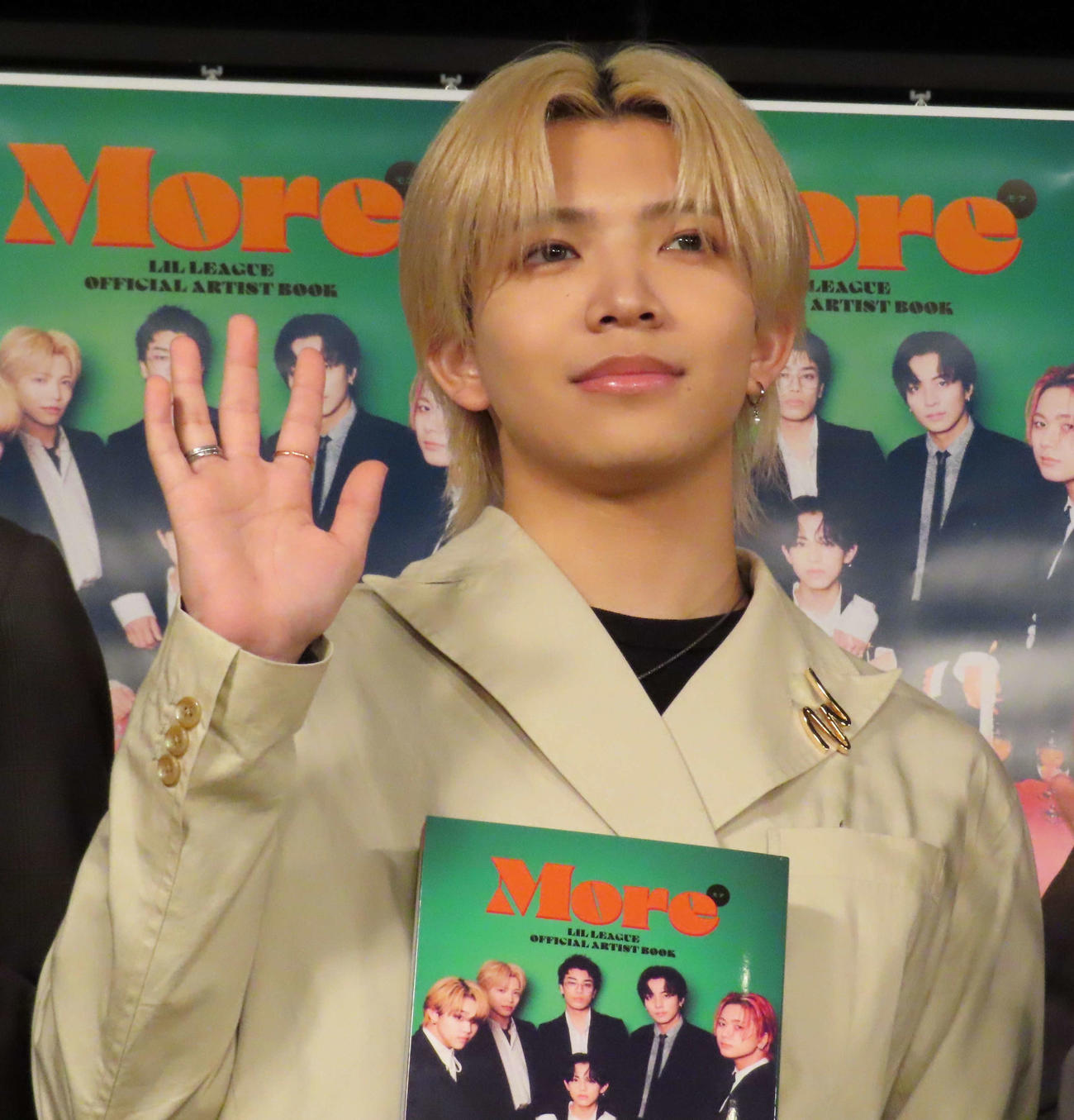 アーティストブック「LIL LEAGUE OFFICIAL ARTIST BOOK More」発売記念イベントに出席した山田晃大