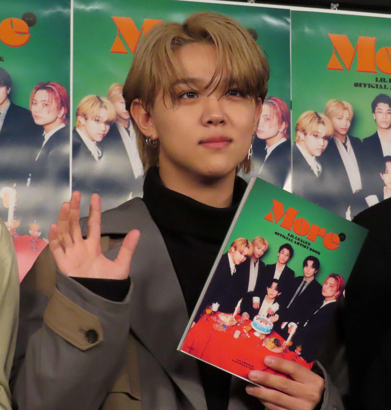 アーティストブック「LIL LEAGUE OFFICIAL ARTIST BOOK More」発売記念イベントに出席した百田隼麻
