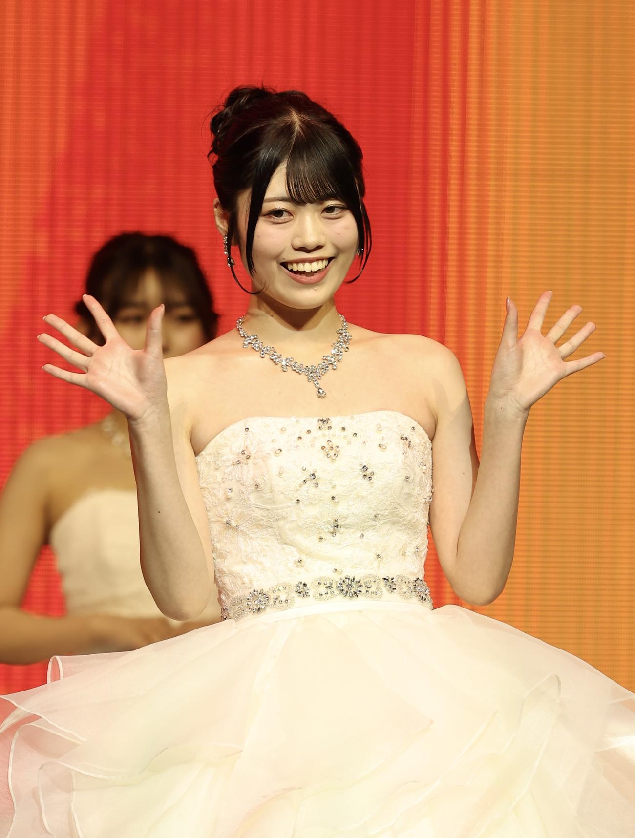 「MISS OF MISS CAMPUS QUEEN CONTEST 2025」に臨む堤彩乃さん（撮影・河田真司）