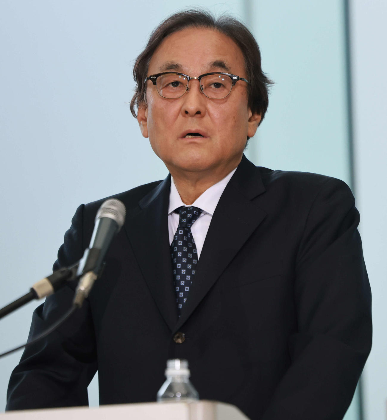 会見するフジ・メディア・ホールディングスの金光社長（撮影・野上伸悟）
