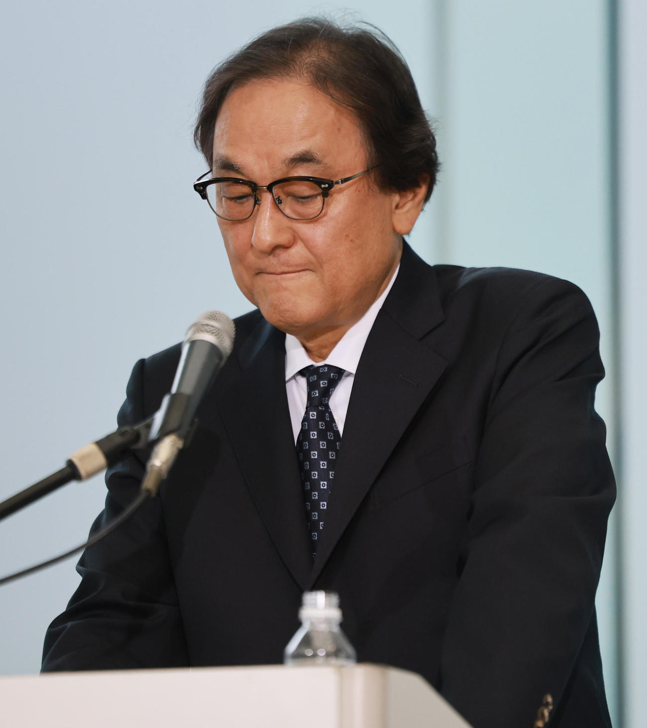 会見するフジ・メディア・ホールディングスの金光社長（撮影・野上伸悟）