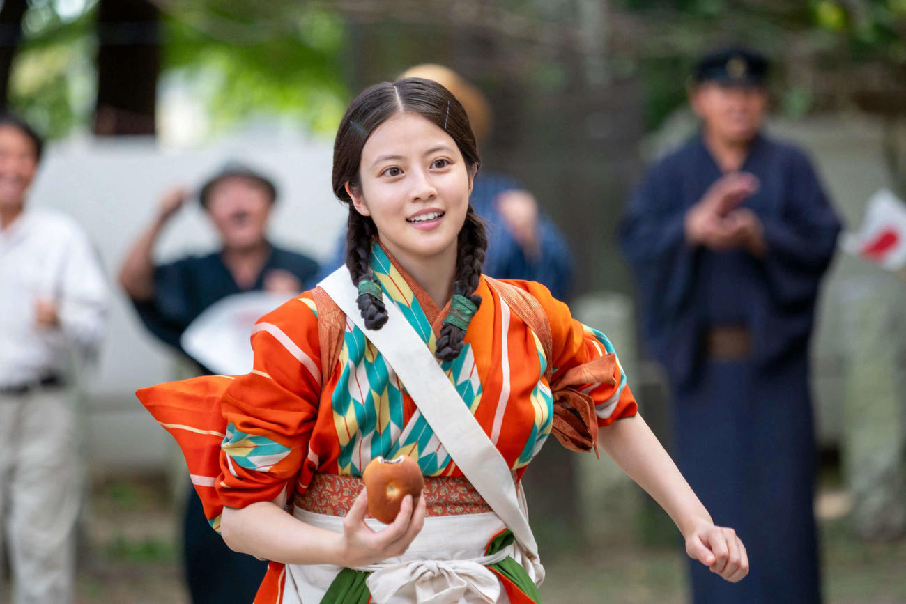 NHK連続テレビ小説「あんぱん」の場面写真。ヒロインを務める今田美桜