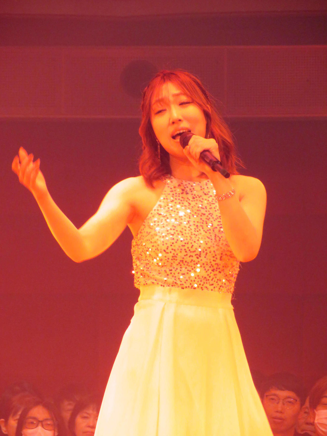 「トロット・ガールズ・ジャパン東京コンサート～川の流れのように～」に参加したあさ陽あい