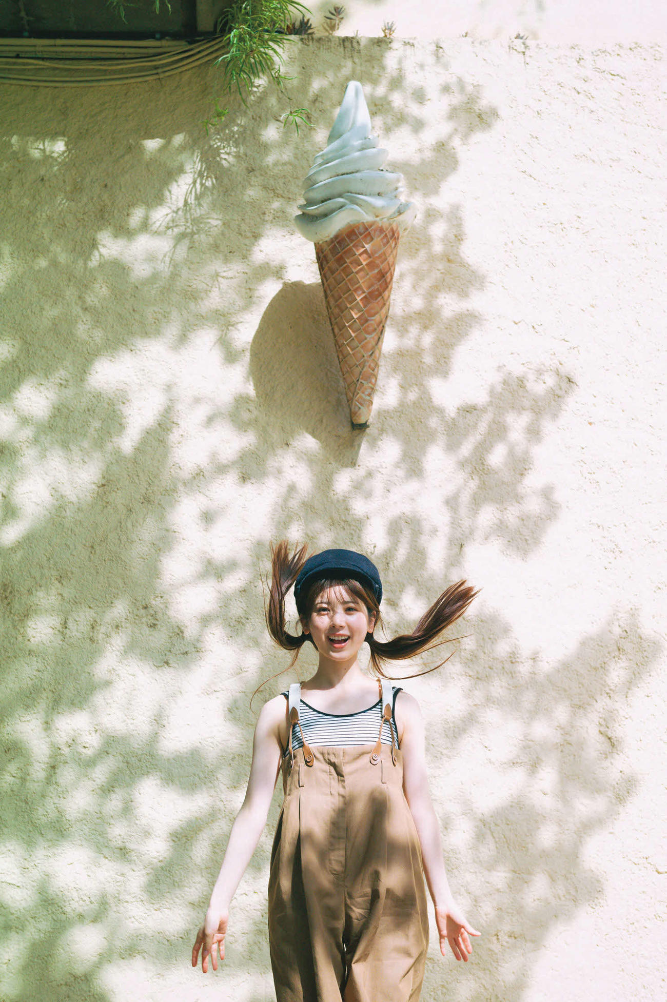 乃木坂46筒井あやめファースト写真集の先行カット（細居幸次郎氏撮影）
