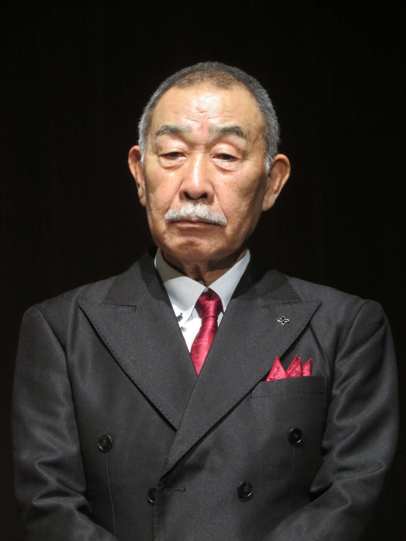 ABC制作テレビ朝日系ドラマ「いつか、ヒーロー」制作発表会見に出席したでんでん